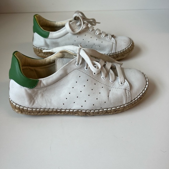 - Andrew Steven’s Espadrille. Very Good Condition. Size 7 - Picture 1 of 7